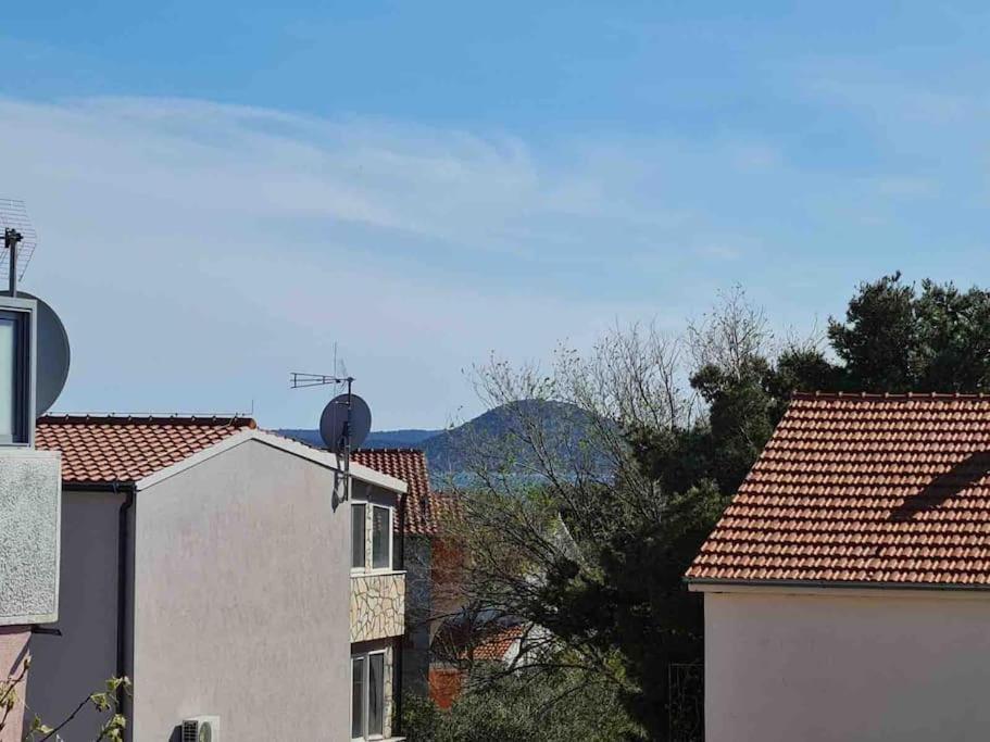 Apartament Prostorny Domov V Nejkrasnejsi Casti Chorvatska Vodice Zewnętrze zdjęcie